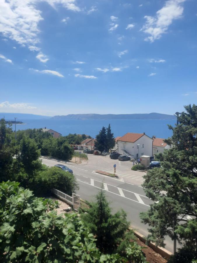 Apartmani Deni Crikvenica Ngoại thất bức ảnh