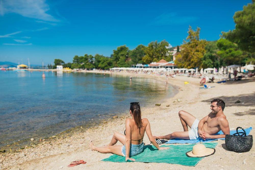 Apartmani Deni Crikvenica Ngoại thất bức ảnh