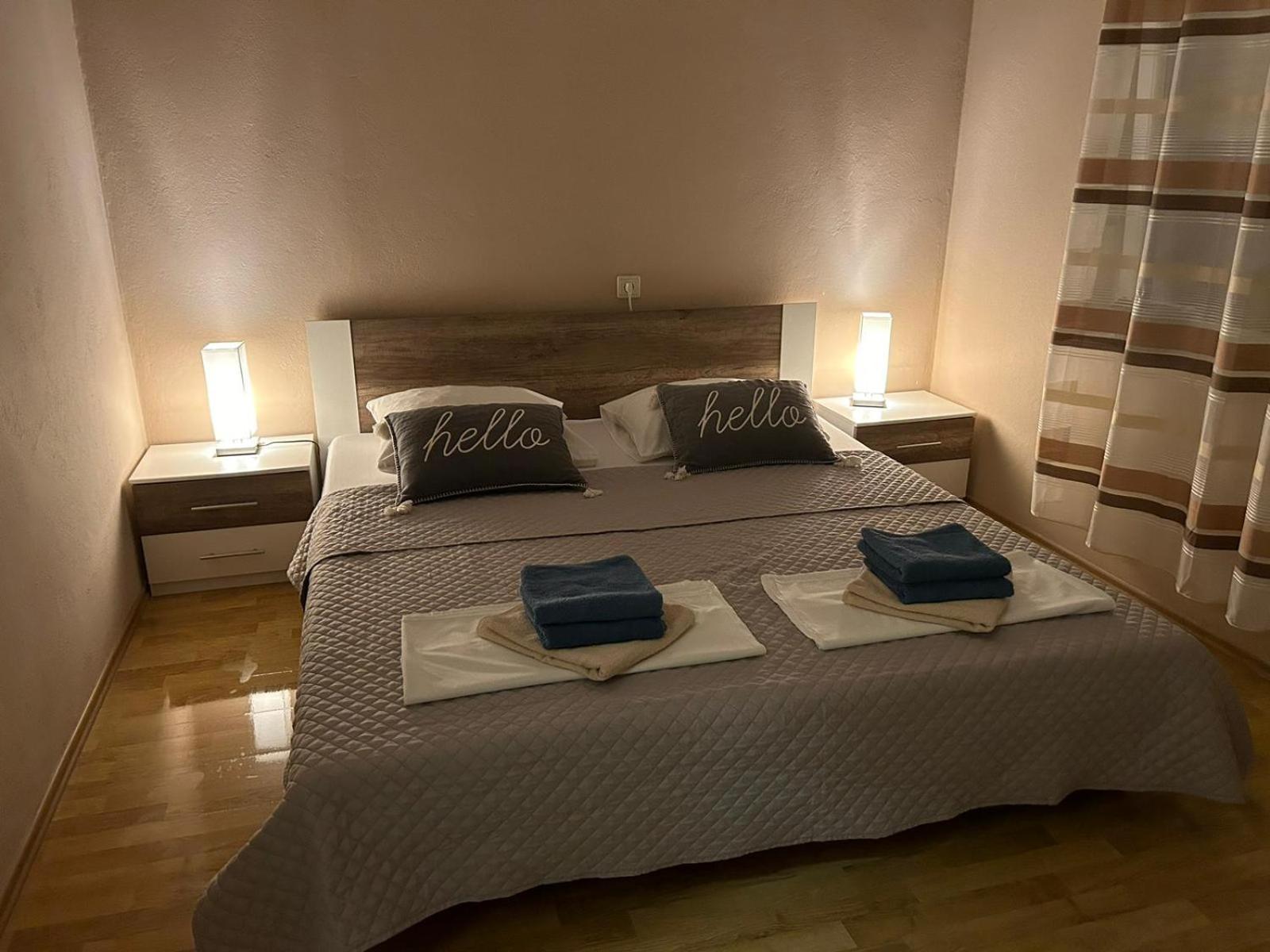 Apartmani Deni Crikvenica Ngoại thất bức ảnh